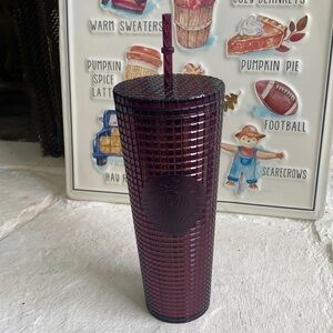 🎄 2020 Limited Edition Starbucks 24oz Ruby Red Grid Tumbler SKU# 0111195